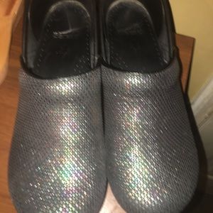 DANSKO PROFESSIONAL CLOG SIZE 40